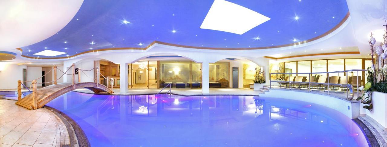 Sporting Hotel Passo del Tonale Exterior photo